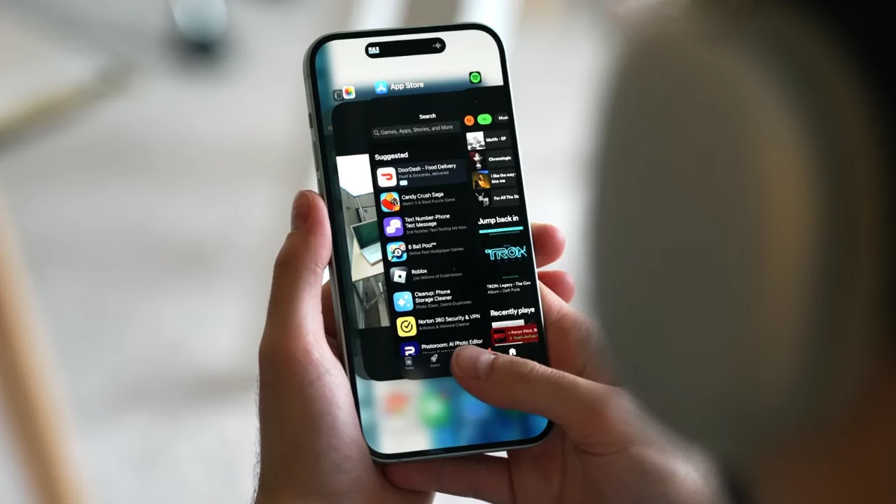 Iphone 14 In 2025 Review Consider It Before Upgrade Or Buy The Everyday Tech Iphone 14 In 2025 Review Consider It Before Upgrade Or Buy The Everyday Tech